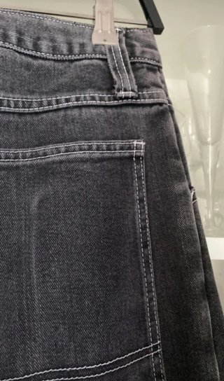 Pantalones vaqueros rectos grises/ negros