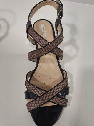 Sandalias Geox Lupe Negro y Marrón
