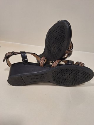 Sandalias Geox Lupe Negro y Marrón