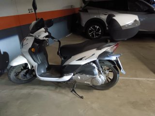 Moto Scooter 125cc Blanca 5000km