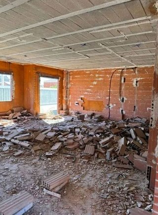 Edificio en venta en Puebla de Montalbán (La)