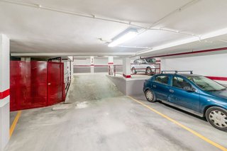 Garaje en venta en Hoya del Molino en Lucena
