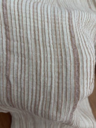 Pantalones de lino beige rayas