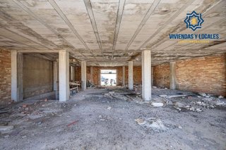 Local comercial en venta en Cenes de la Vega