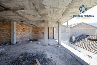 Local comercial en venta en Cenes de la Vega