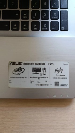 Portátil Asus F555L