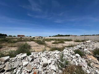 Terreno en venta en Tomelloso