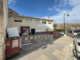 Nave industrial en venta en Centro - Zona Alta en Alcoy/Alcoi