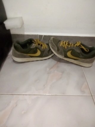 Zapatillas Nike Verdes y Amarillas