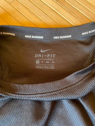 Camiseta Nike Running Mujer Negra Talla XS