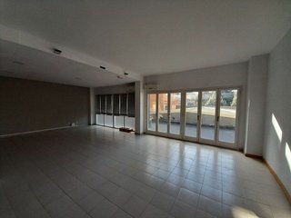 Local comercial en alquiler en Olot