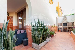 Casa pareada en venta en Roquetas Centro en Roquetas de Mar