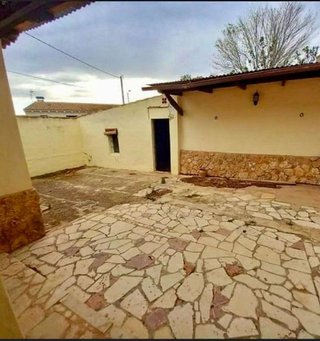 Casa adosada en venta en Pinós