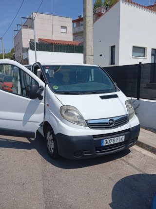 Opel Vivaro 2006