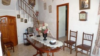 Casa en venta en Olvera