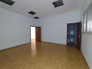 Oficina en venta en Bollullos Par del Condado