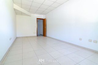 Local comercial en venta en Vega de San Mateo