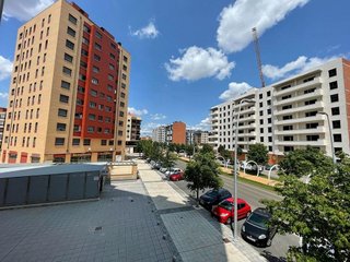 Oficina en venta en La Chantría - La Lastra en León