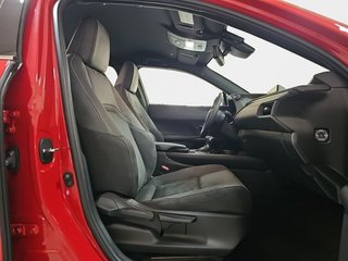 Lexus UX 2.0 250h Business