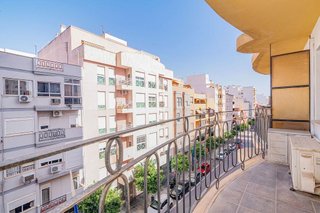 Piso en venta en Plaza de Toros - Santa Rita en Almería