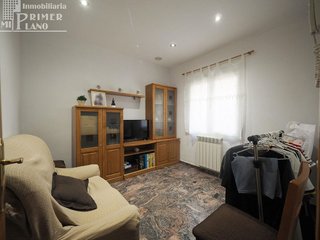 Casa adosada en venta en Tomelloso