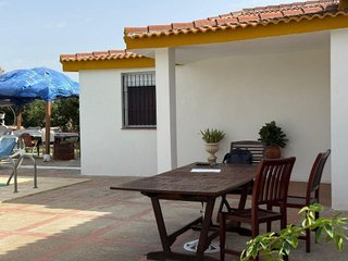 Chalet en venta en Carmona