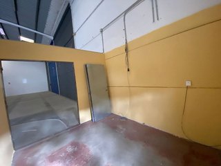 Nave industrial en venta en La Estación en Badajoz