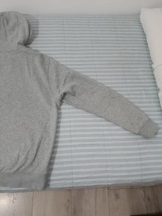 Sudadera Nike Gris con Capucha