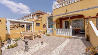 Casa en venta en La Siesta - El Salado - Torreta en Torrevieja
