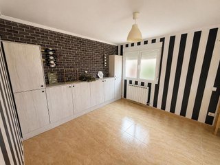 Chalet en venta en Cacabelos