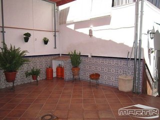 Casa adosada en venta en El Carmen - La Barrera en Lucena