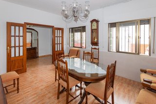 Chalet en venta en Cúllar Vega