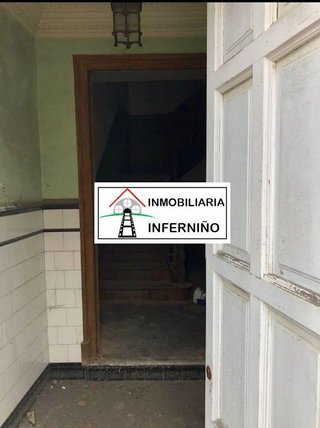 Casa en venta en Neda