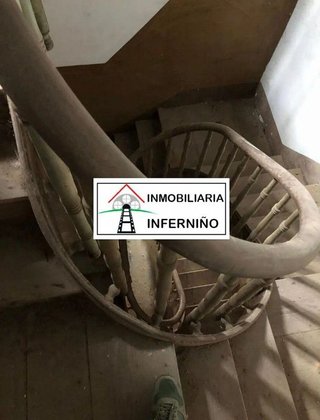 Casa en venta en Neda
