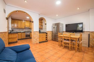 Chalet en venta en Peña de las Águilas en Elche