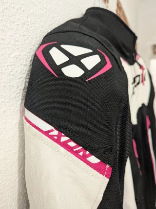 Chaqueta Ixon Moto Talla L (10 años)