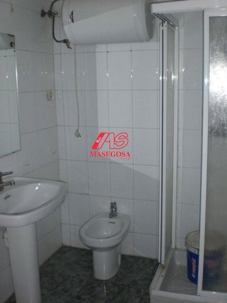 Local comercial en alquiler en Angustias - Chana - Encina en Granada