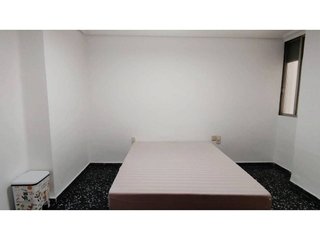 Piso en alquiler en La Roqueta en Valencia
