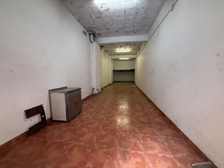 Garaje en venta en Flores de Sil - La Placa en Ponferrada