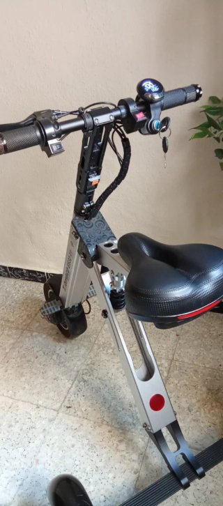 Triciclo Eléctrico Topmate ES32