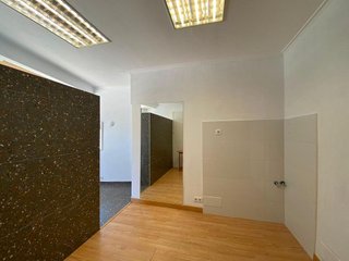 Local comercial en venta en Gamonal en Burgos