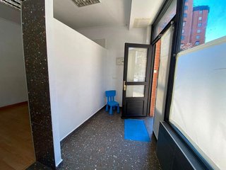 Local comercial en venta en Gamonal en Burgos