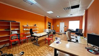 Local comercial en venta en Barrio Bajo en San Juan de Aznalfarache