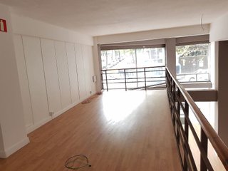 Local comercial en venta en Pacífico en Madrid