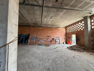 Local comercial en venta en Molina de Segura ciudad en Molina de Segura