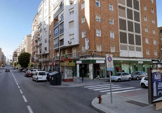 Local comercial en venta en Viaplana en Huelva