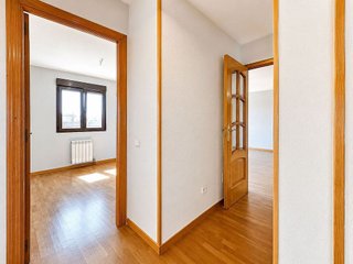 Piso en venta en La Espinilla - Parque Blanco en Coslada