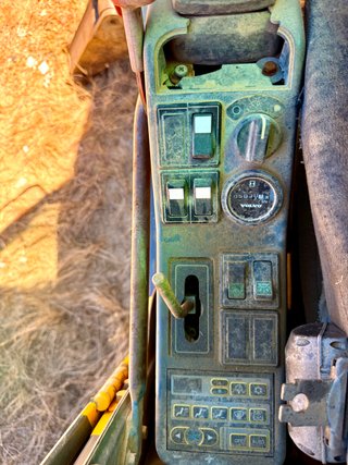 Retroexcavadora Rueda Volvo EW160 AÑO 2004