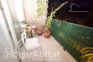 Piso en venta en Zona Avenida al Vedat en Torrent