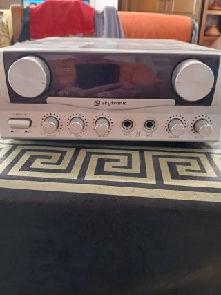 Amplificador Karaoke skytronic